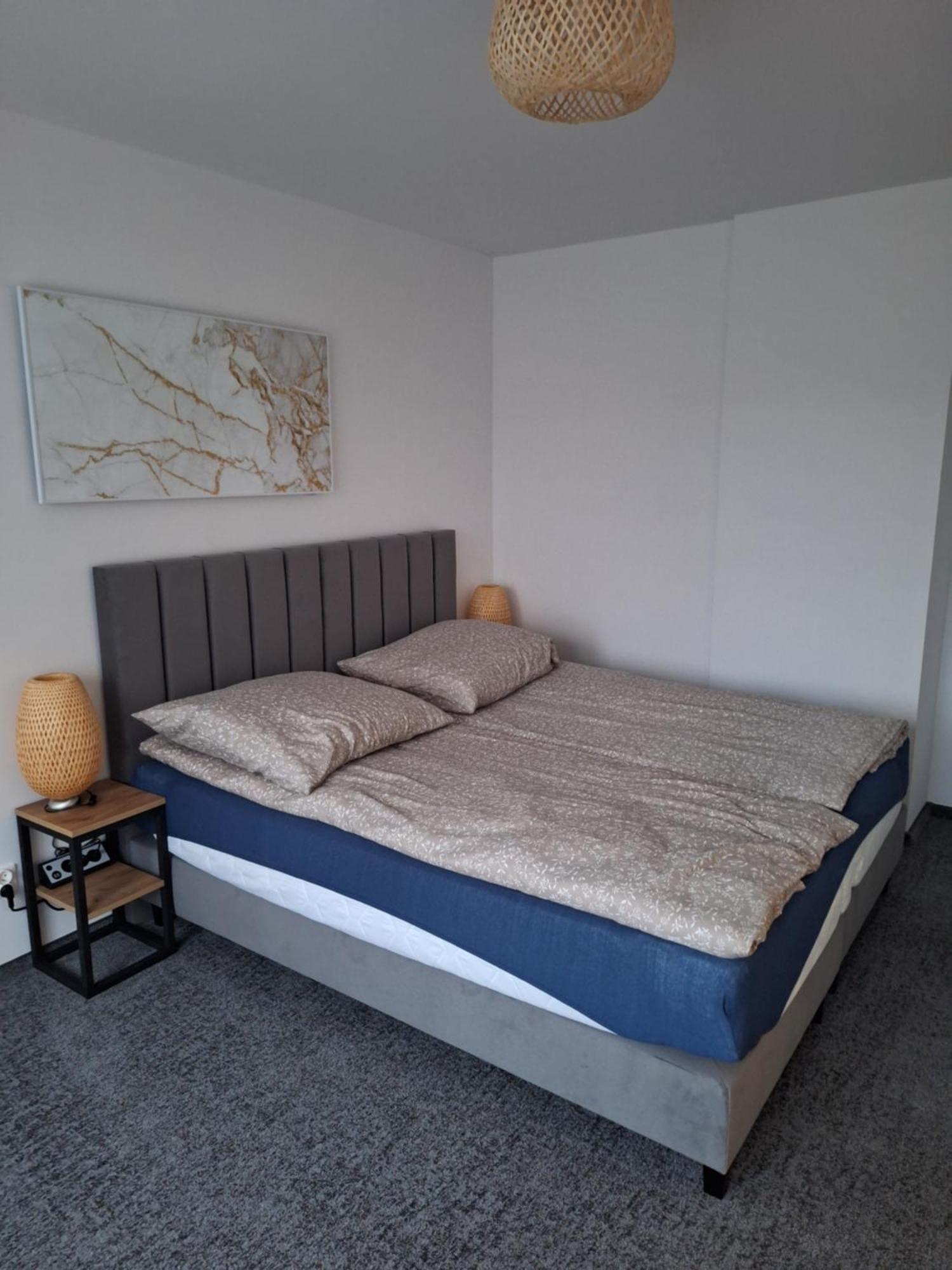 Apartament Wiadukt Boleslawiec  Esterno foto